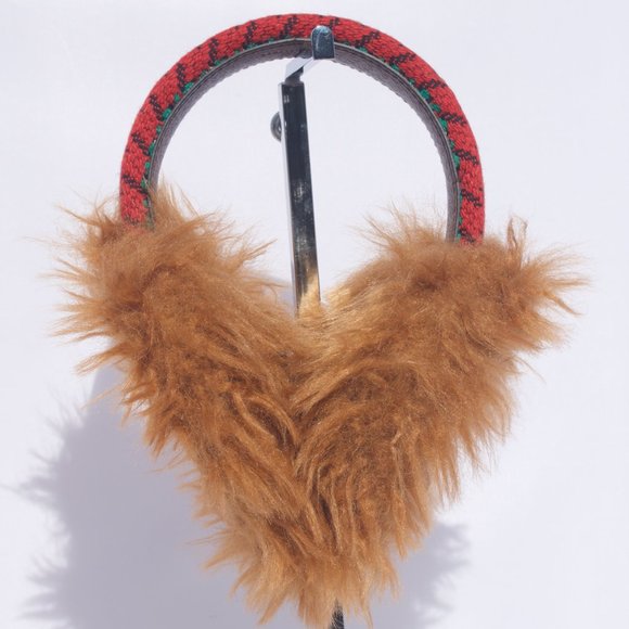 Gucci Houndstooth Wool Earmuffs with Interlocking GG NEW WITH TAGS. - Picture 5 of 5